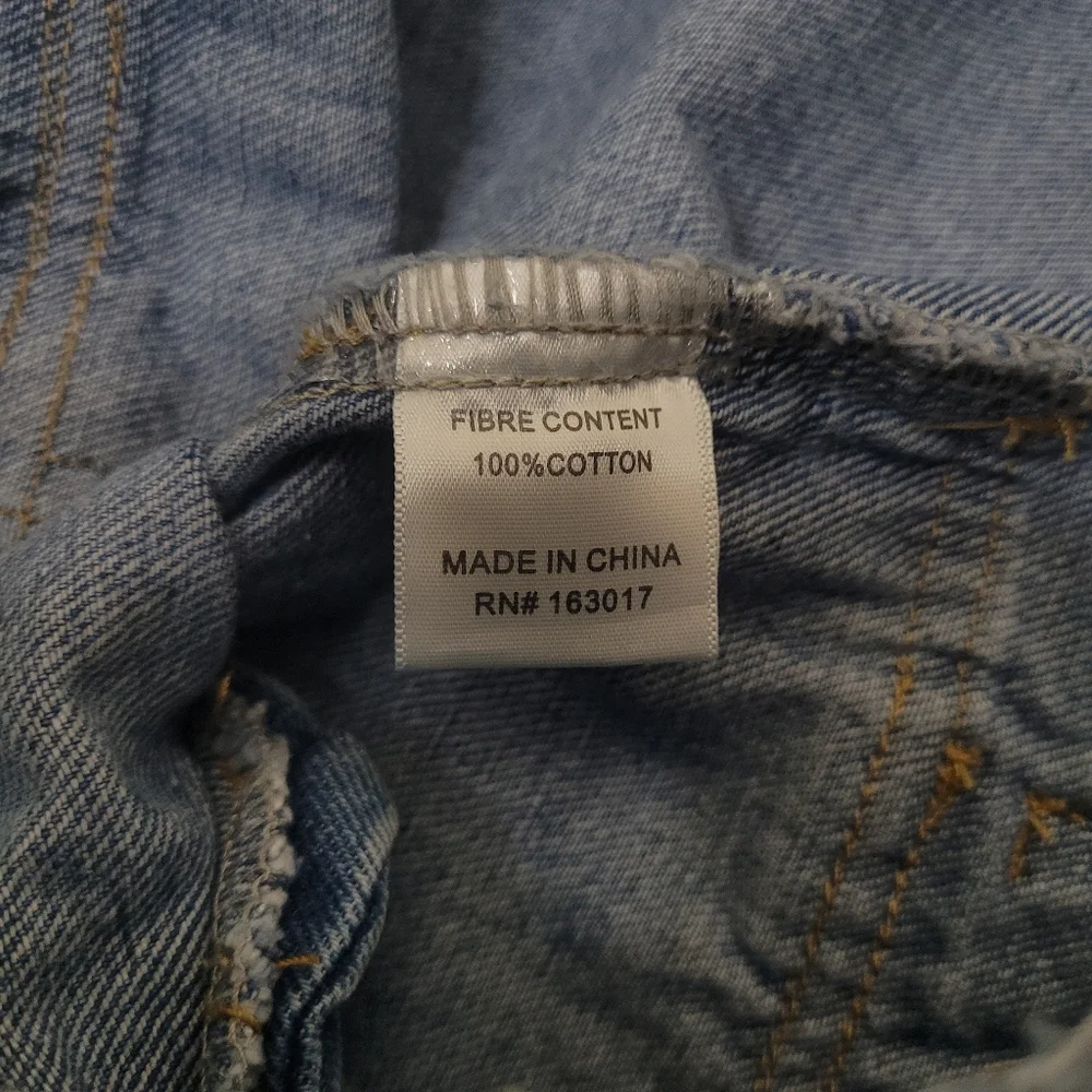 Princess Polly Denim Mini Skirt Size 8 Cargo Pockets Distressed Sexy Summer